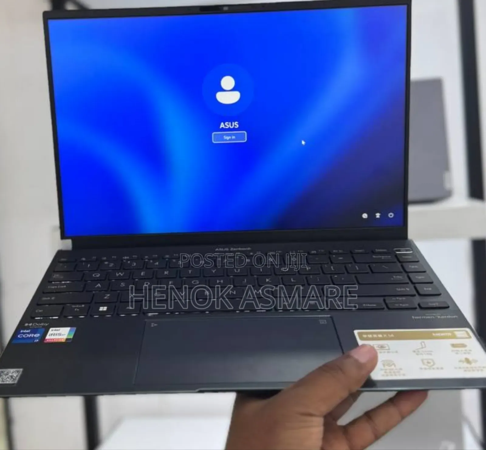 New Laptop Asus ZenBook UX303UA 16GB Intel Core I7 SSD 512GB