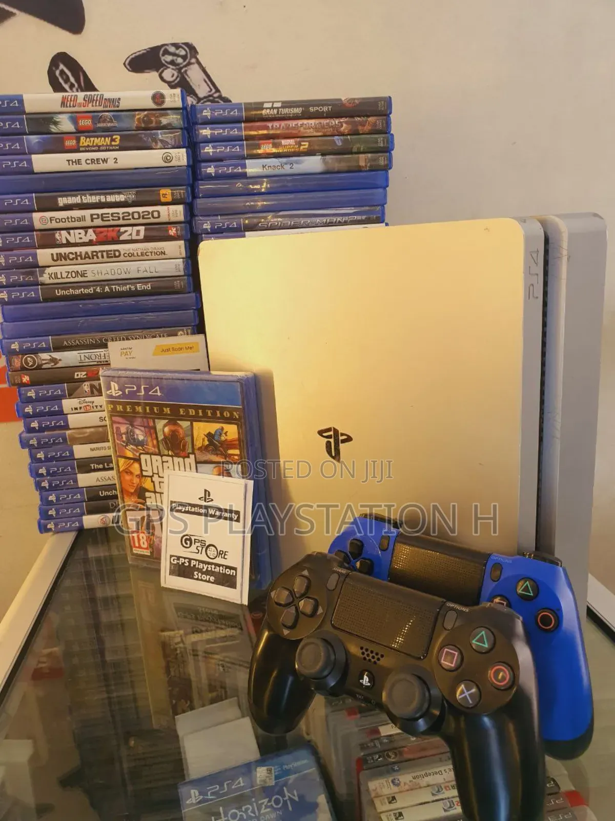 Playstation 4 Slim Model 2 ጆይስቲክ አለው Jealbreak የተደረገ