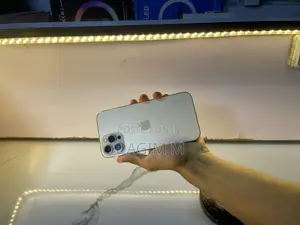 Photo - Apple iPhone 12 Pro Max 128 GB Gold