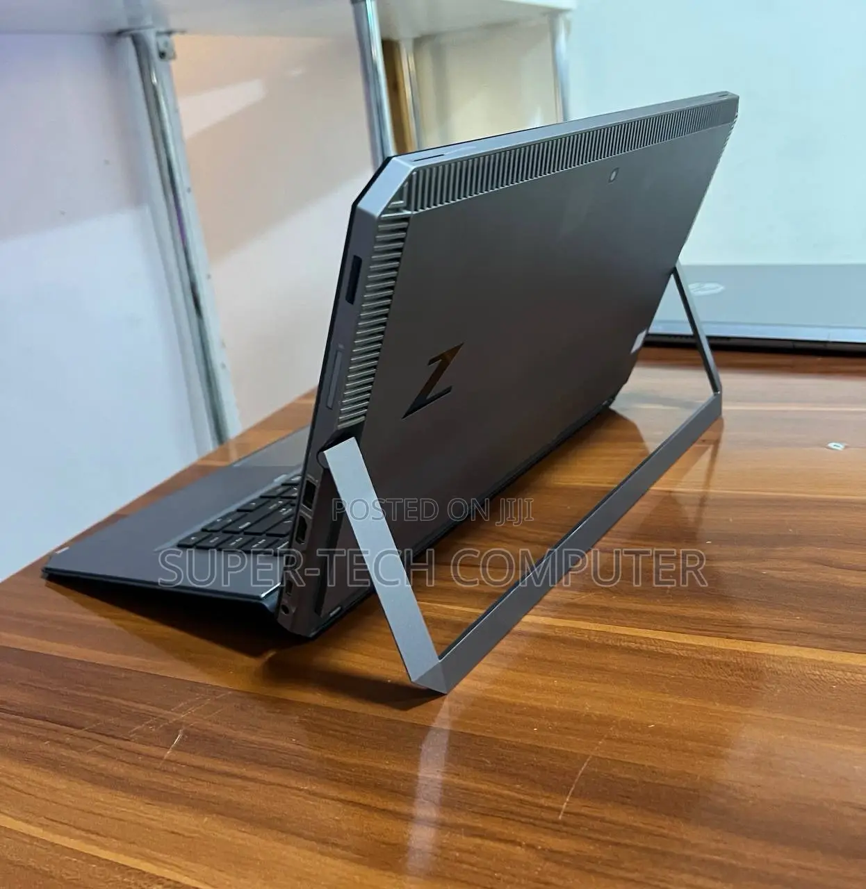 New Laptop HP ZBook Studio X360 15 G6 32GB Intel Core I7 SSD 512GB