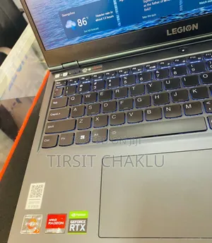 New Laptop Lenovo Legion 5 18GB AMD Ryzen 7 SSD 512GB