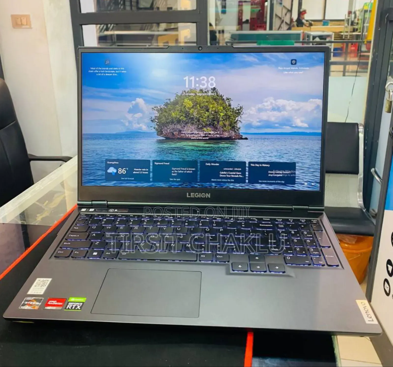 New Laptop Lenovo Legion 5 18GB AMD Ryzen 7 SSD 512GB