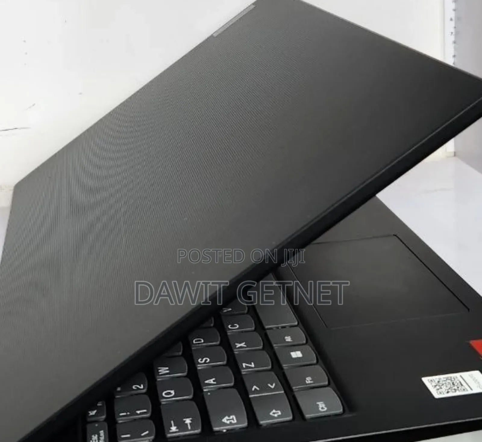 New Laptop Lenovo Ideapad 3 8GB AMD Ryzen 3 SSD 256GB