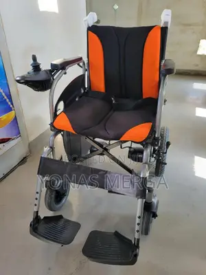 Electronic Wheelchair罽官powerful Motors: More Powerful巨大家wheelchair