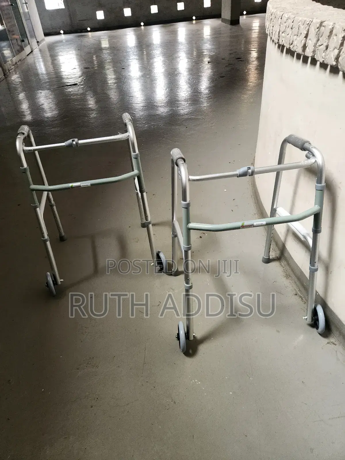 Walker段的foldable Walker管制medical Walker然亦almunium Walker建議walking Aid