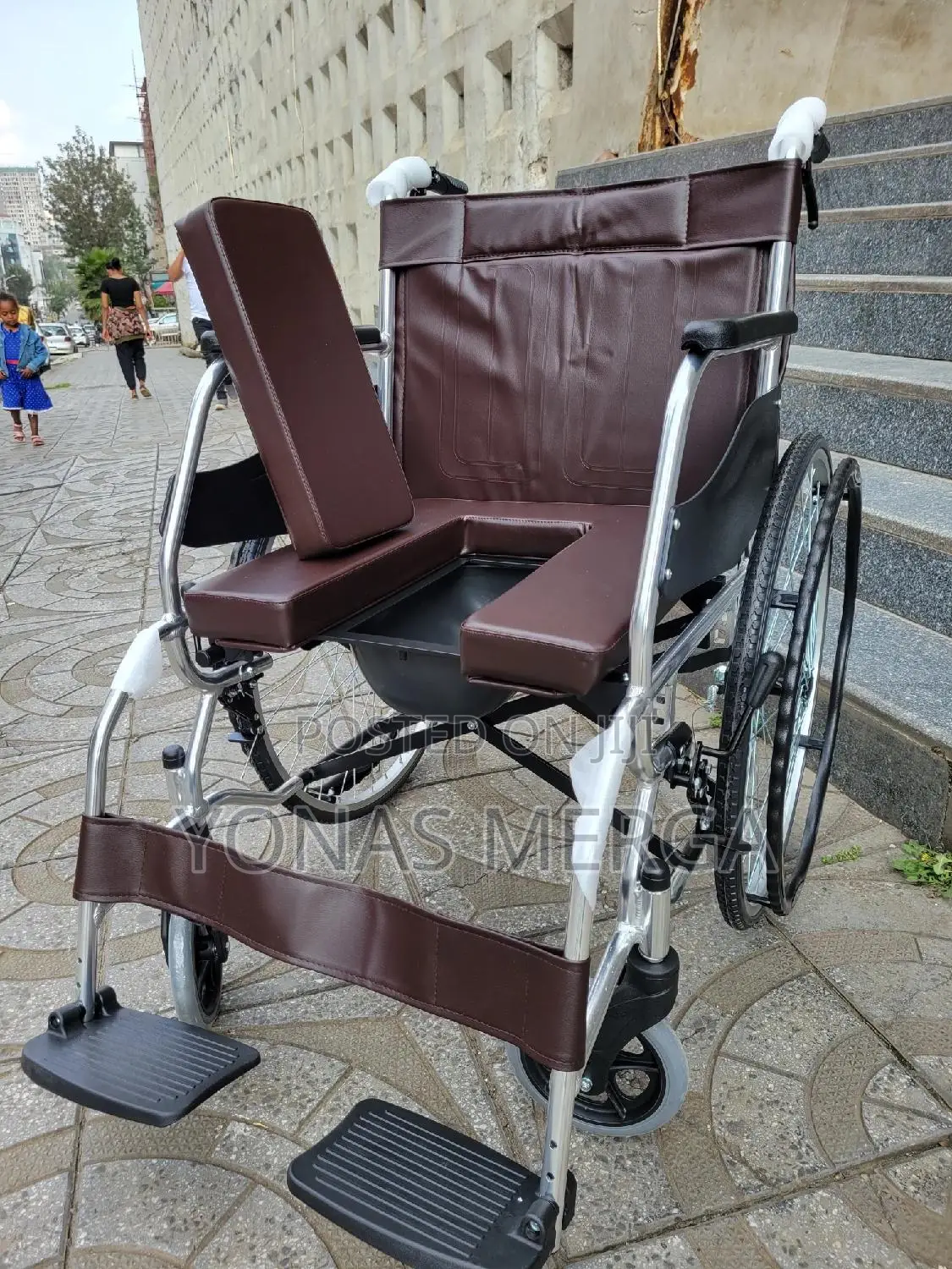 Toilet Wheelchair罽卜ለሁሉም እድሜ ሚሆን ዊልቼር旦卜6wheelchair