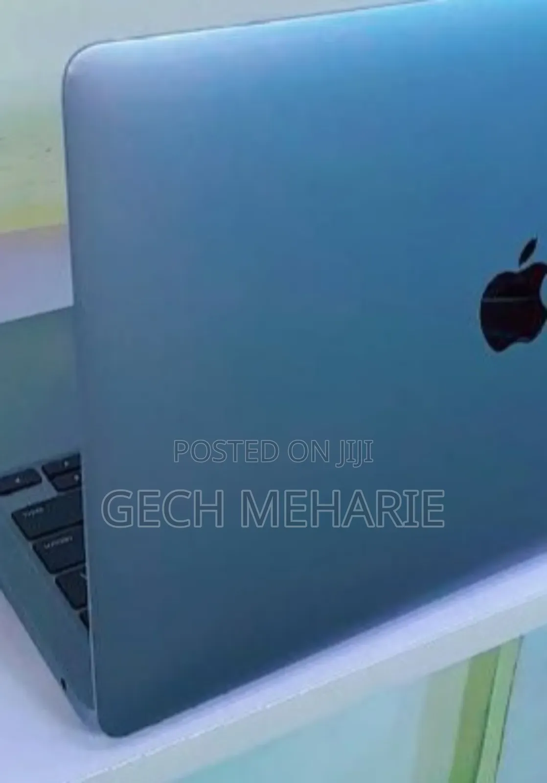 New Laptop Apple MacBook Pro M1 8GB Intel Core I5 SSD 256GB