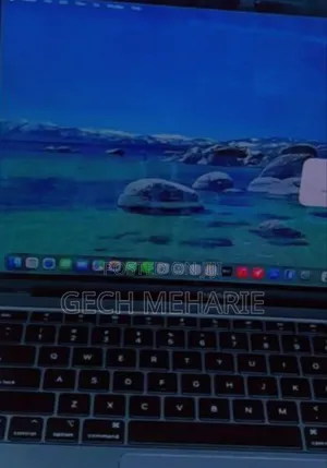 New Laptop Apple MacBook Pro M1 8GB Intel Core I5 SSD 256GB