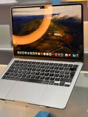Photo - New Laptop Apple MacBook Air 2023 M2 8GB Apple M2 SSD 256GB