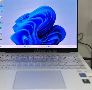 New Laptop HP Pavilion 14 16GB Intel Core I7 SSD 1T