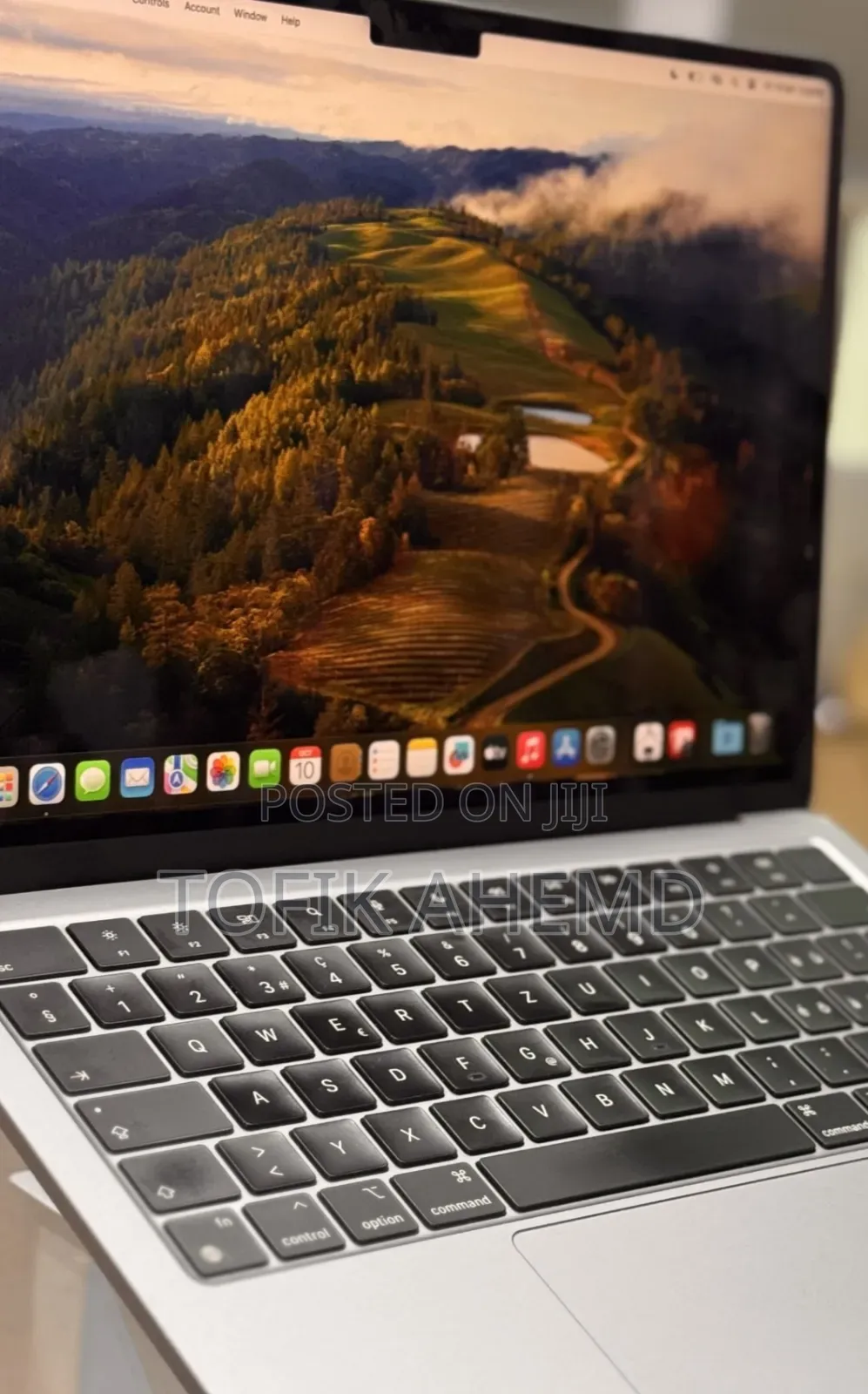 New Laptop Apple MacBook Air 2022 M2 8GB Apple M2 SSD 256GB