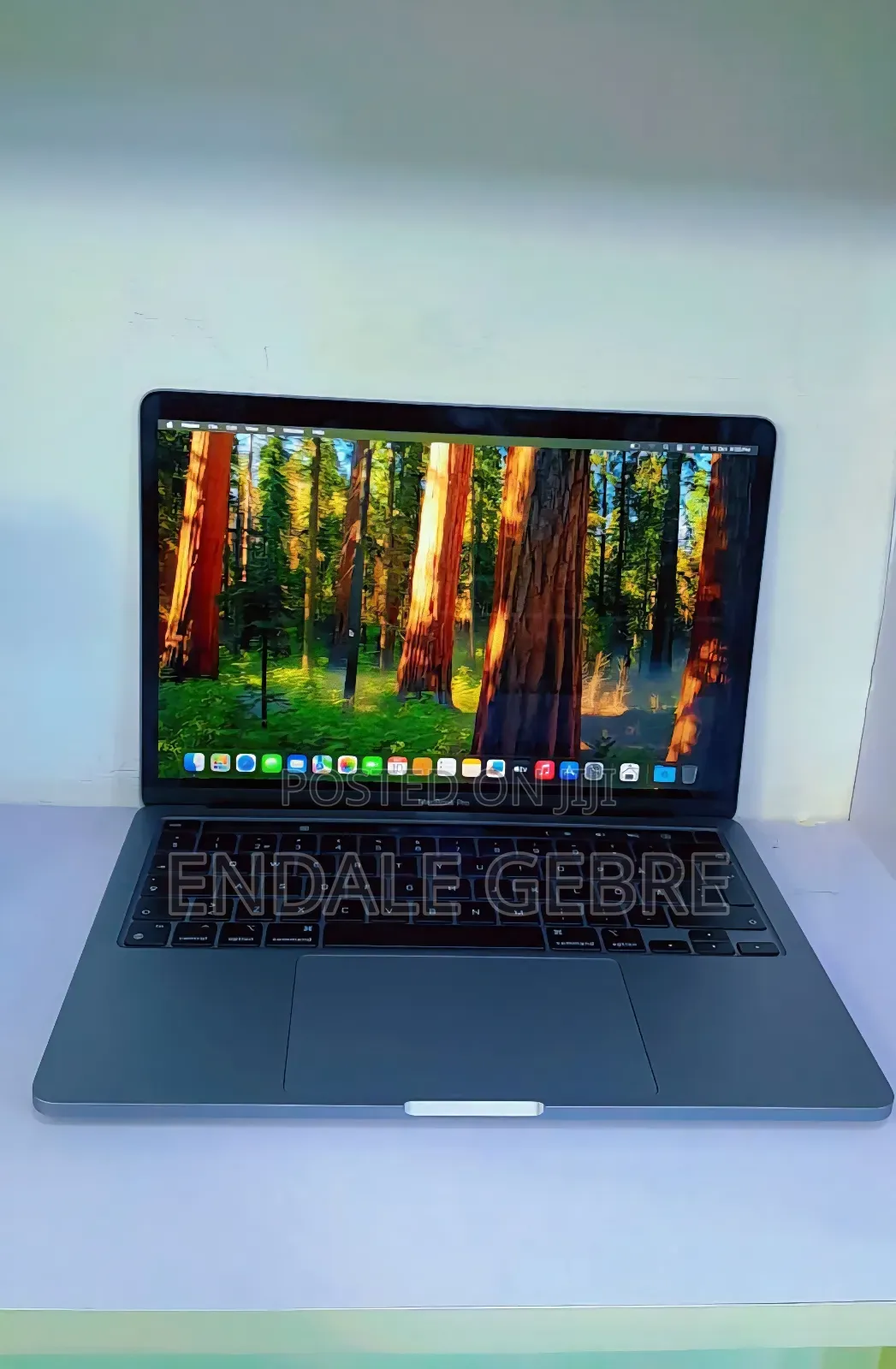 New Laptop Apple MacBook Pro M1 8GB Apple M1 SSD 512GB