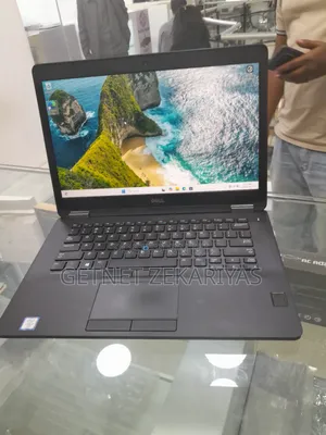 New Laptop Dell Latitude 7440 8GB Intel Core I7 SSD 256GB