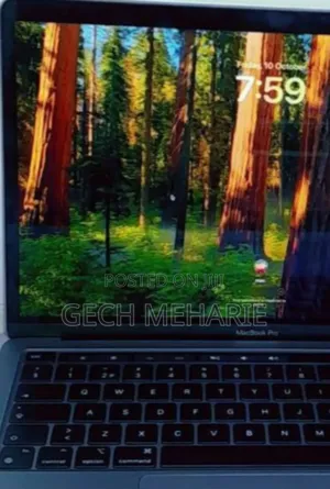 Photo - New Laptop Apple MacBook Pro M1 8GB Apple M1 Pro SSD 512GB