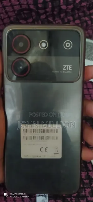 Photo - ZTE Blade A54 128 GB Gray