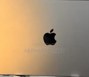 New Laptop Apple MacBook Air 2022 M2 8GB Apple M2 SSD 256GB