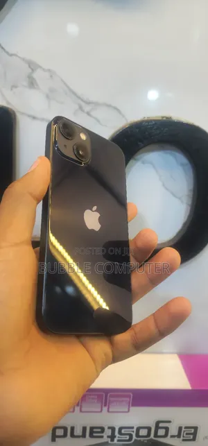 Apple iPhone 13 128 GB