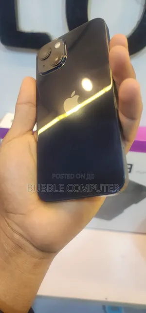 Apple iPhone 13 128 GB