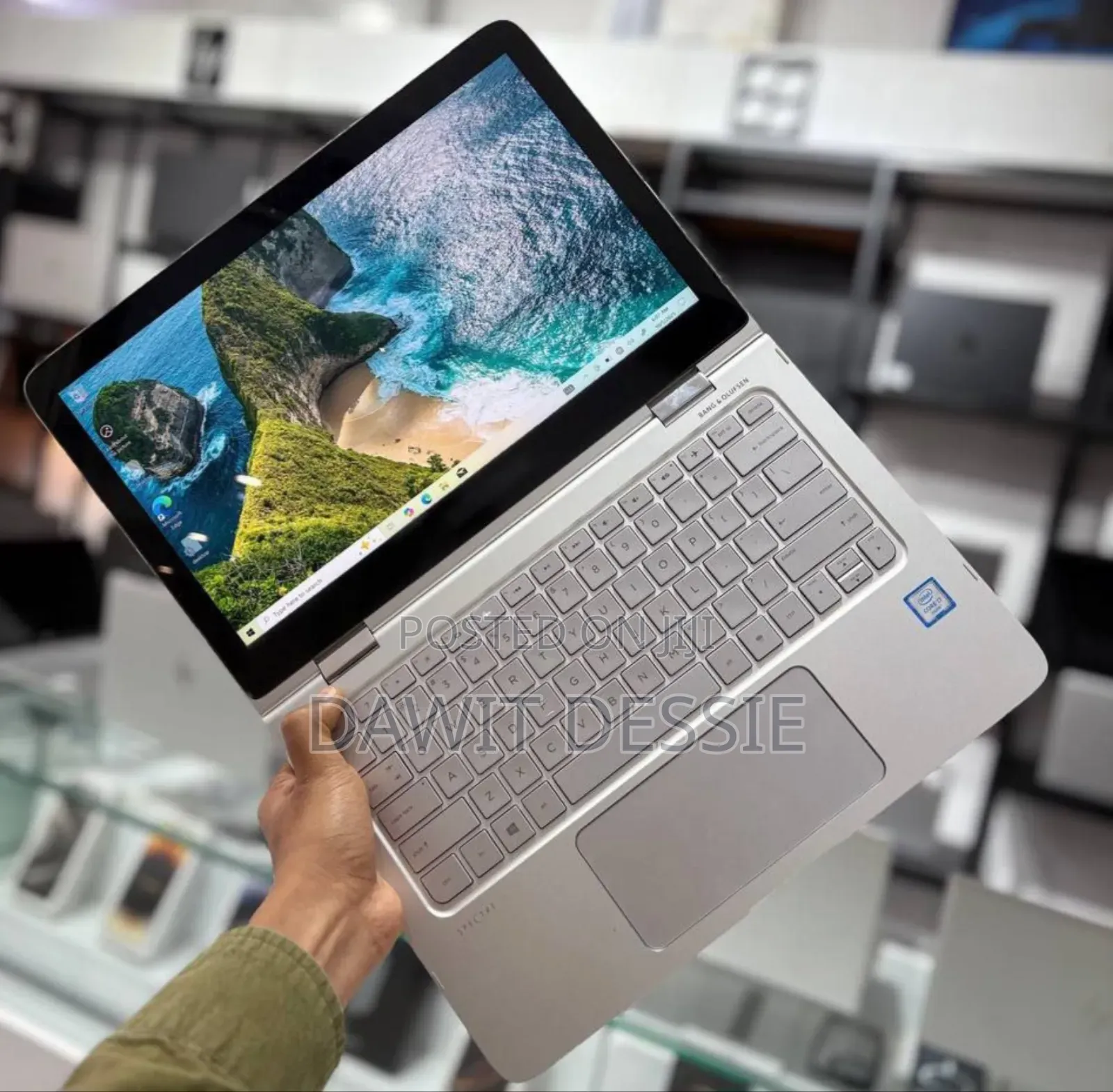 New Laptop HP Envy X360 8GB Intel Core I7 SSD 512GB