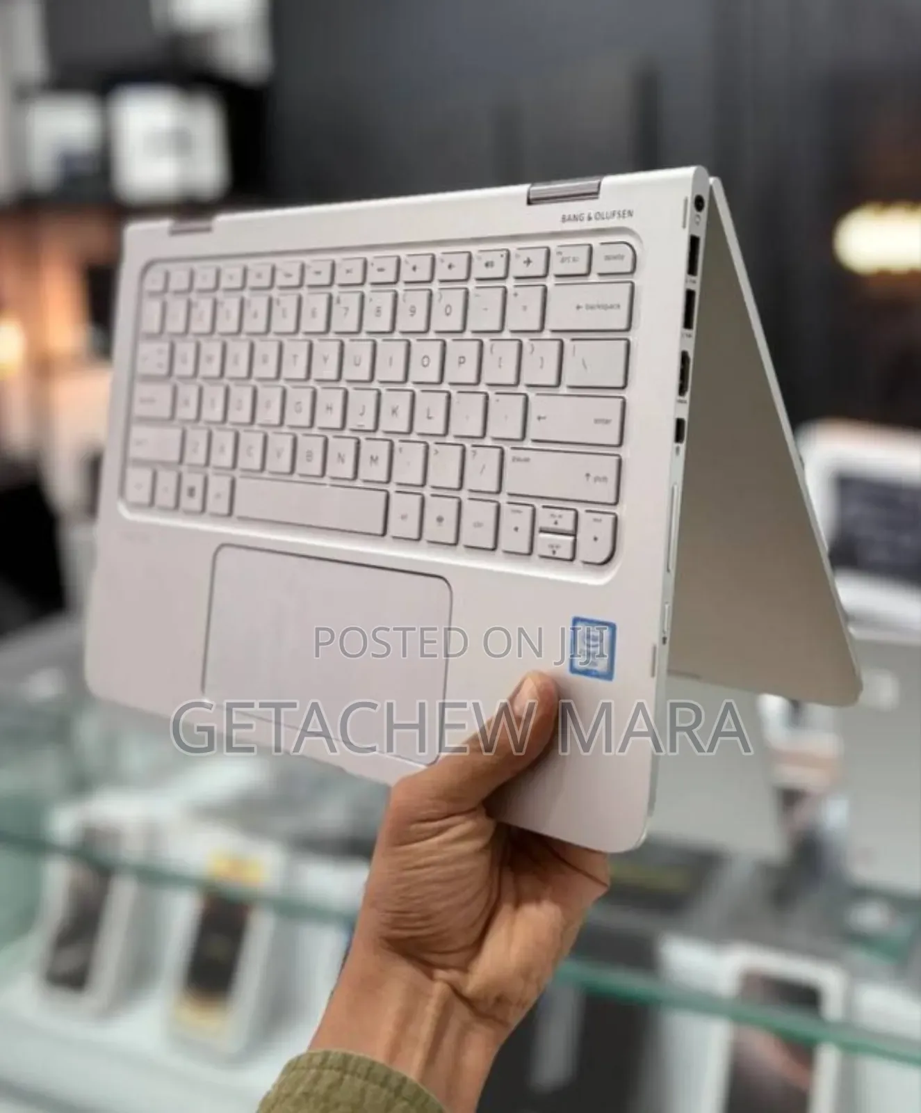 New Laptop HP Spectre X360 8GB Intel Core I7 SSD 512GB