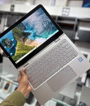 New Laptop HP Spectre X360 8GB Intel Core I7 SSD 512GB