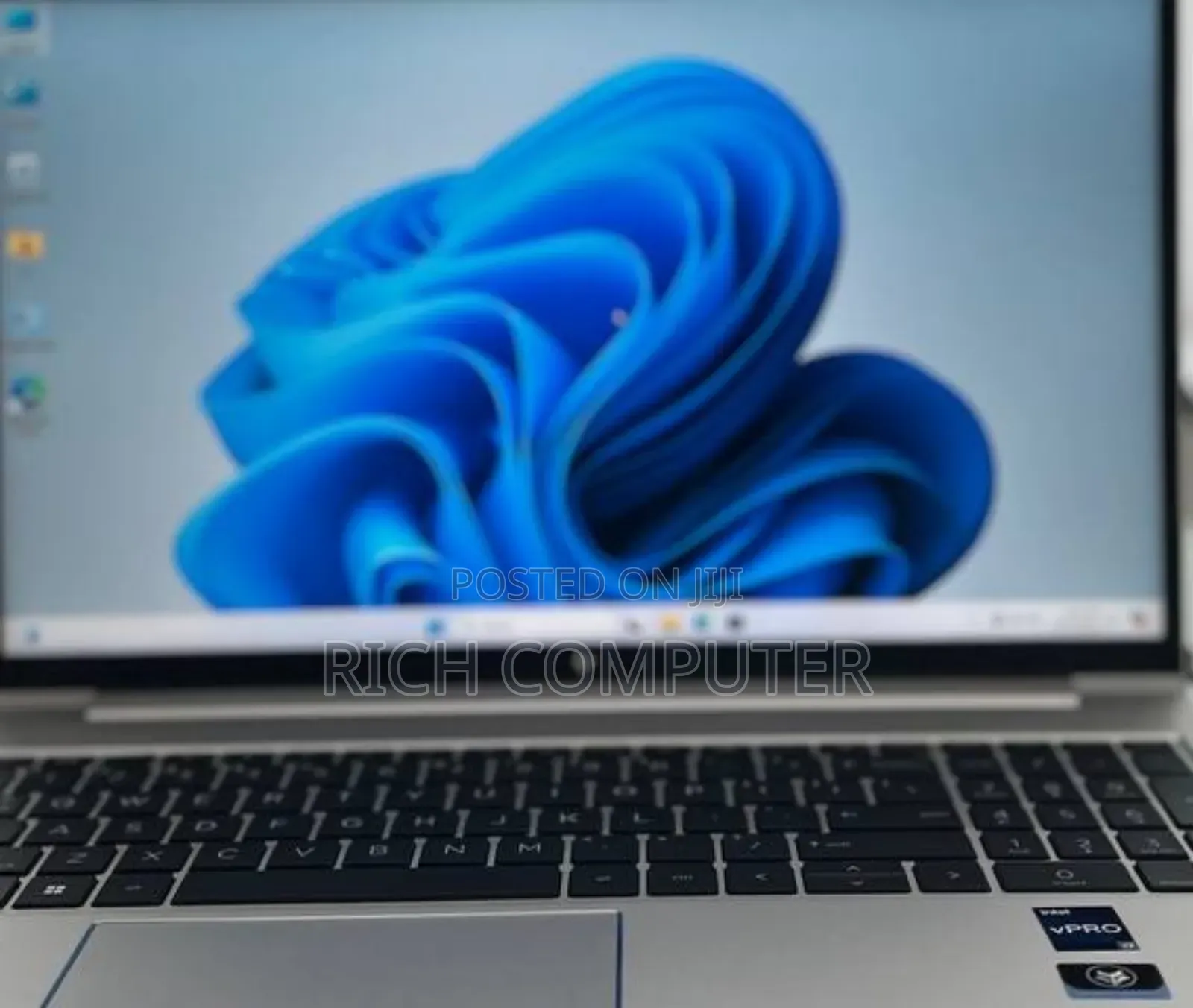 New Laptop HP EliteBook 830 G9 16GB Intel Core I7 SSD 1T