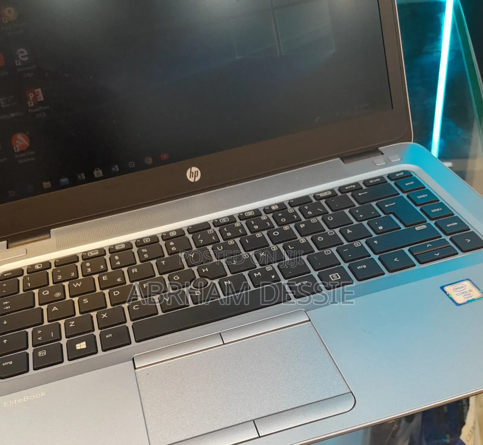 New Laptop HP 8GB Intel Core I5 SSD 1T