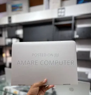 New Laptop HP Spectre X360 8GB Intel Core I7 SSD 512GB