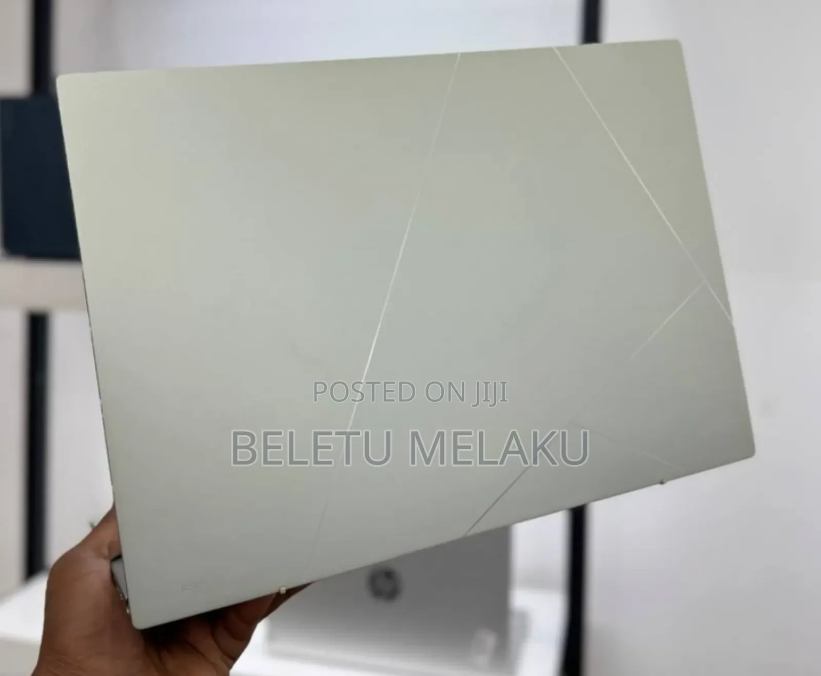 New Laptop Asus Zenbook Duo 14 16GB Intel Core i7 SSD 512GB