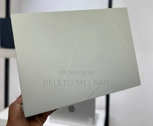 New Laptop Asus Zenbook Duo 14 16GB Intel Core i7 SSD 512GB