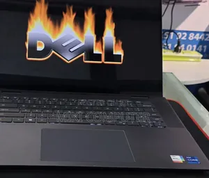 New Laptop Dell Inspiron 15 16GB Intel Core I7 SSD 1T