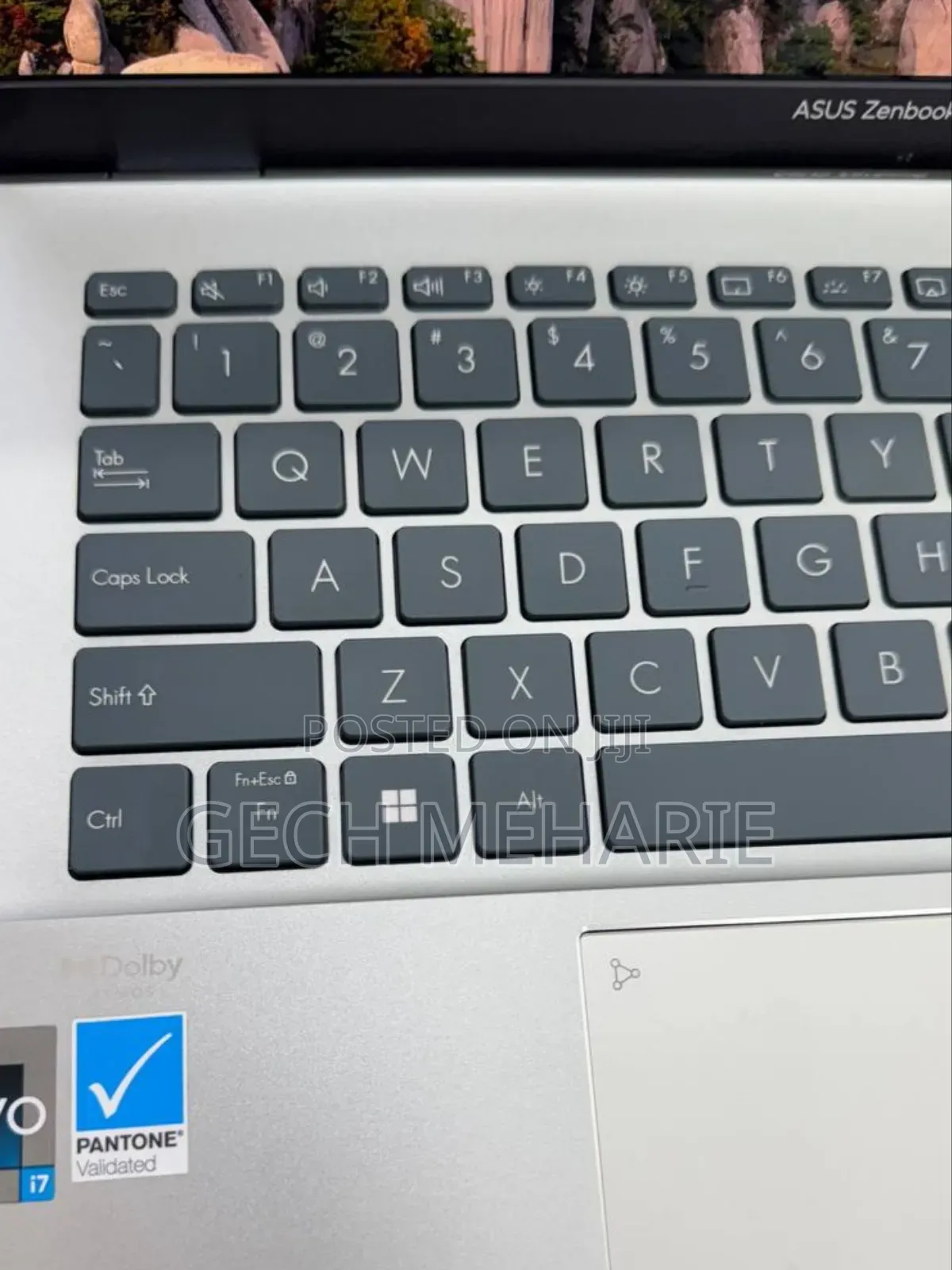 New Laptop Asus Zenbook 14 UX434 16GB Intel Core I7 SSD 512GB