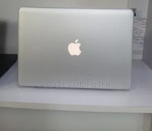 New Laptop Apple MacBook 2012 8GB Intel Core I5 SSD 1T