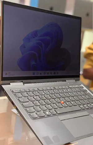 Photo - New Laptop Lenovo ThinkPad X380 Yoga 32GB Intel Core i7 SSD 512GB