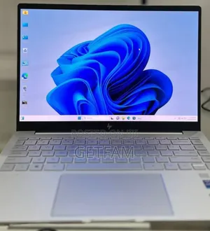 New Laptop HP Pavilion 15 16GB Intel Core I7 SSD 1T