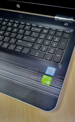 New Laptop HP Pavilion 15 8GB Intel Core I5 SSD 256GB