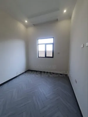 Furnished 5bdrm Villa in Yeka for sale