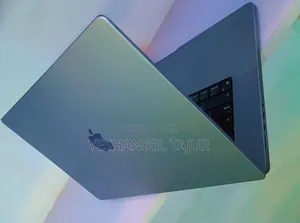 New Laptop Apple MacBook Pro 2023 M2 16GB Apple M2 SSD 1T