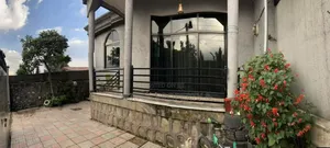 7bdrm Villa in Adisu Gebeya, Arada for sale