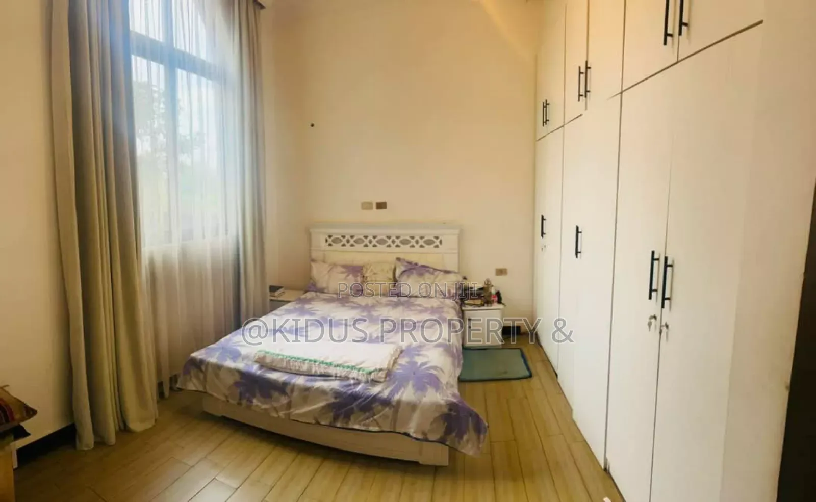 7bdrm Villa in Adisu Gebeya, Arada for sale