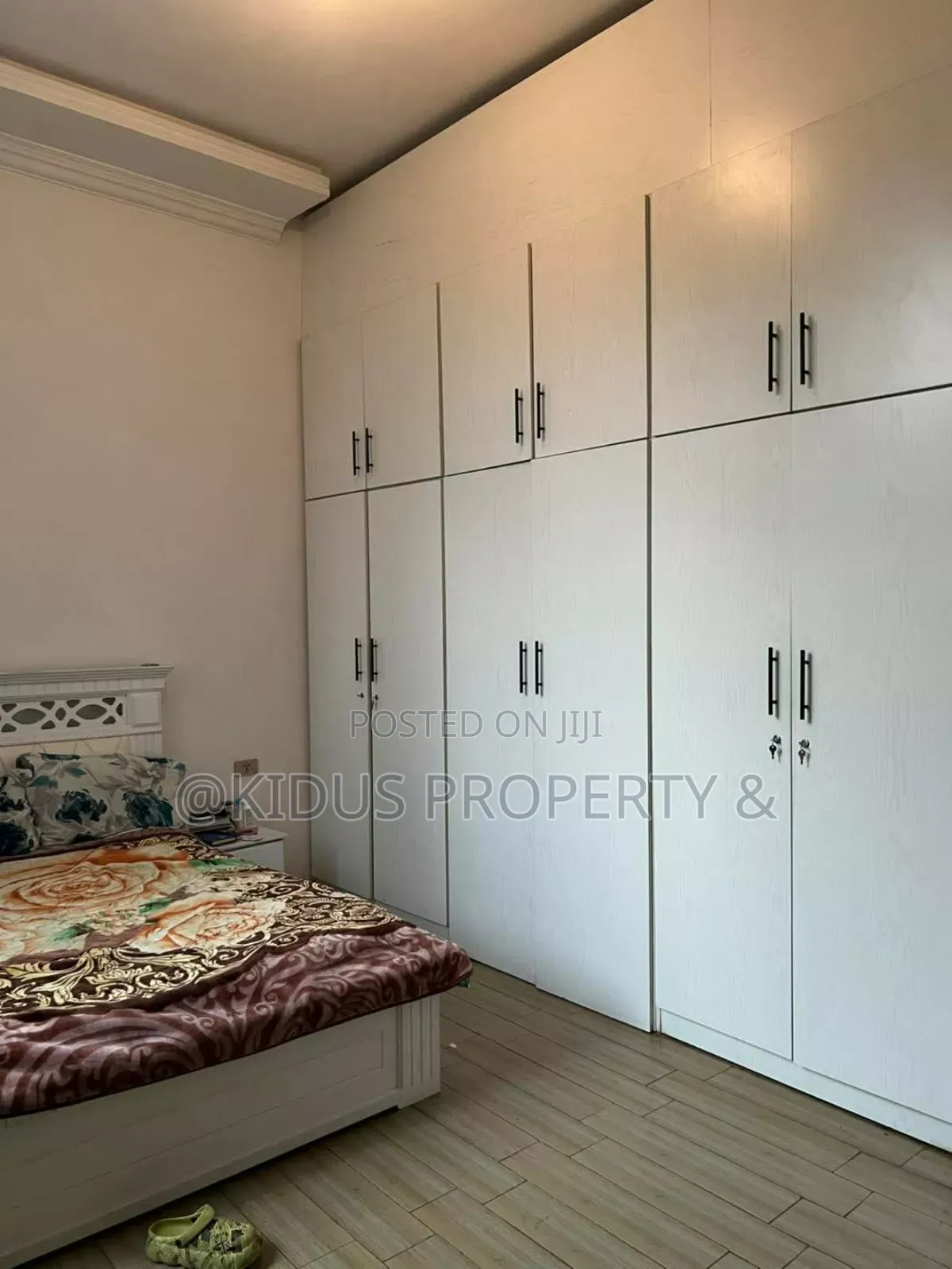 7bdrm Villa in Adisu Gebeya, Arada for sale