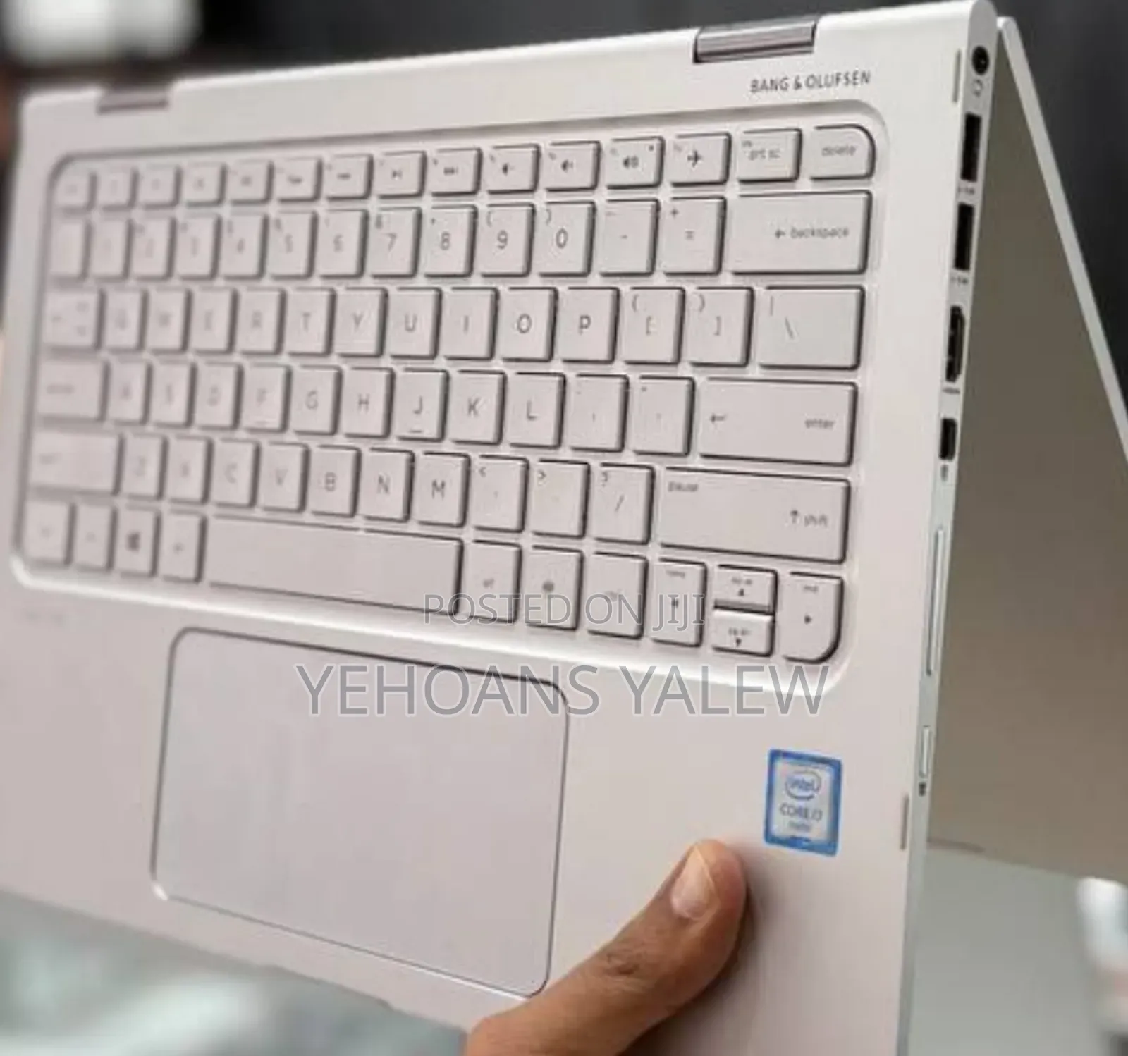 New Laptop HP Spectre X360 8GB Intel Core I7 SSD 512GB