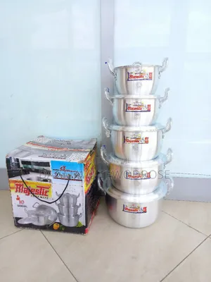 Majestic 2 -6 Origional Cookware