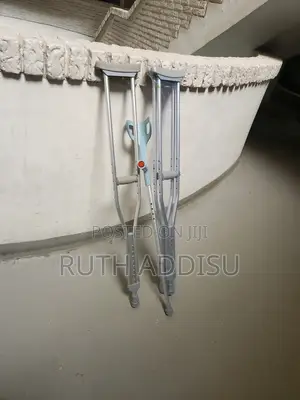 Photo - Axillary and Elbow Crutches痲我crutches晁我crutches推出crutches忝我crutches