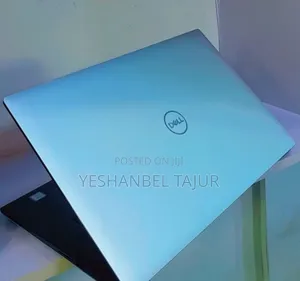 Photo - New Laptop Dell Inspiron 14 5540 24GB Intel Core i7 SSD 1T
