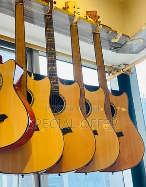 Photo - Guitar Fr Antonio