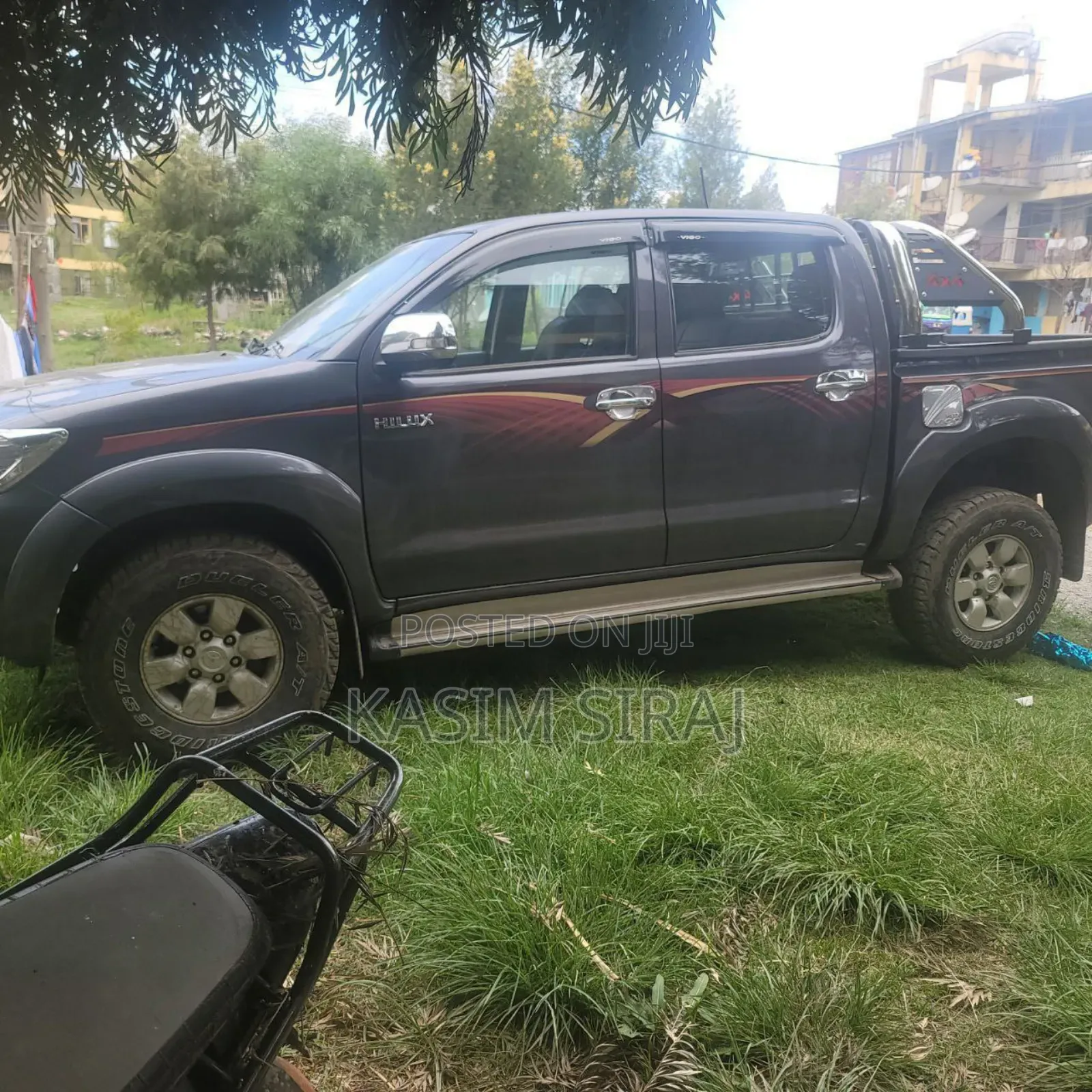 Toyota Hilux 3.0 D-4D 4x4 2015 Gray