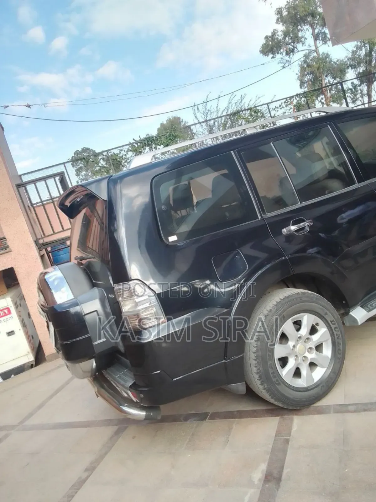 Mitsubishi Pajero 3.0 2010 Black
