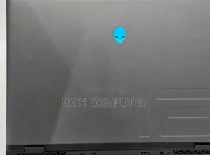 New Laptop Alienware M15 R3 16GB Intel Core Ultra 7 SSD 1T