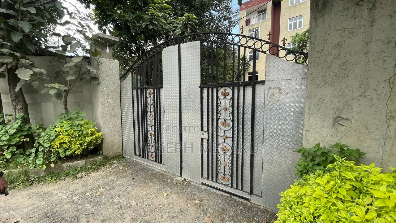 Four-Storey Building for Rent – Beklo Bet